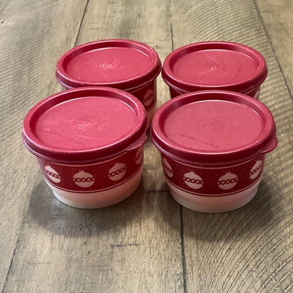 Tupperware Snack Cups Set Of 4 Pearl White Red Christmas 4922 1229 Christmas - Picture 1 of 4